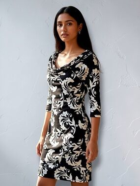 WHBM Black White Floral Dress XS 3/4 Sleeve Mini Stretch Career Chic